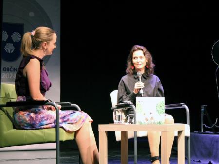 Mirna - Odprtje razstave Kristine Krhin, jun 2024, foto JSKD OI Trebnje (38)